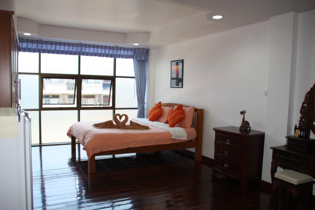 Coffeeandbeer Pattaya Quarto foto